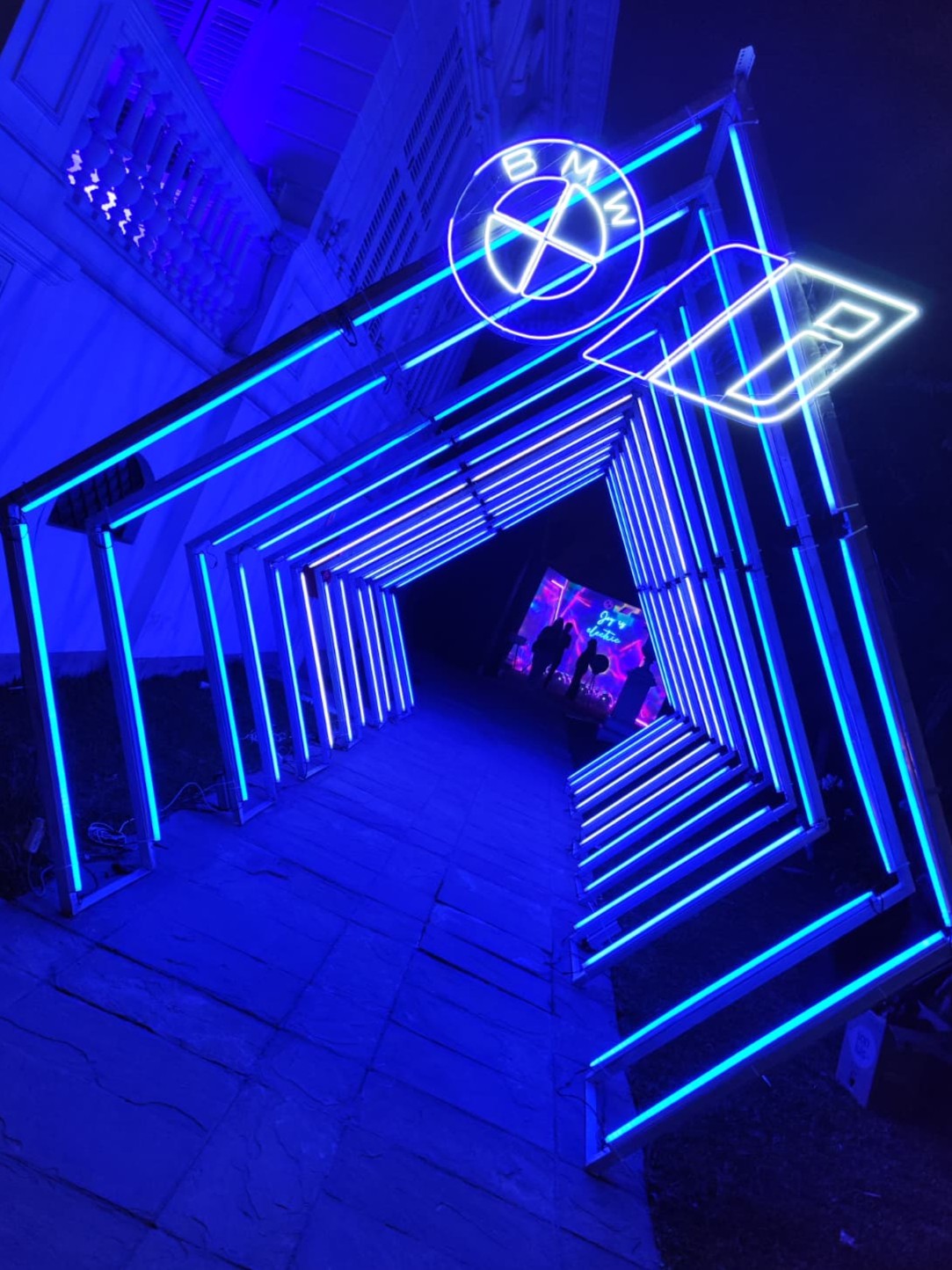 Estructuras LED personalizadas — XONA LED